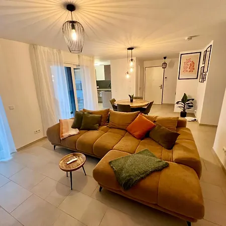 Stilvolles, Modernes Mit Sonnen-balkon Διαμέρισμα Μπάντεν-Μπάντεν