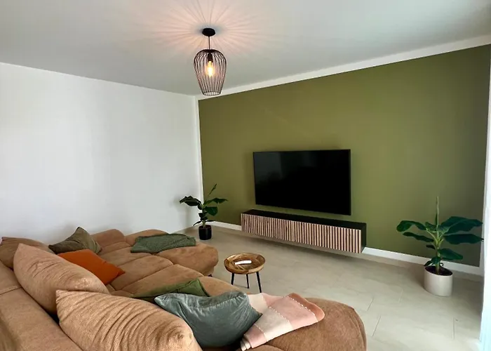 Stilvolles, Modernes Mit Sonnen-balkon * Baden-Baden