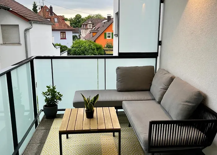Appartamento Stilvolles, Modernes Mit Sonnen-balkon *